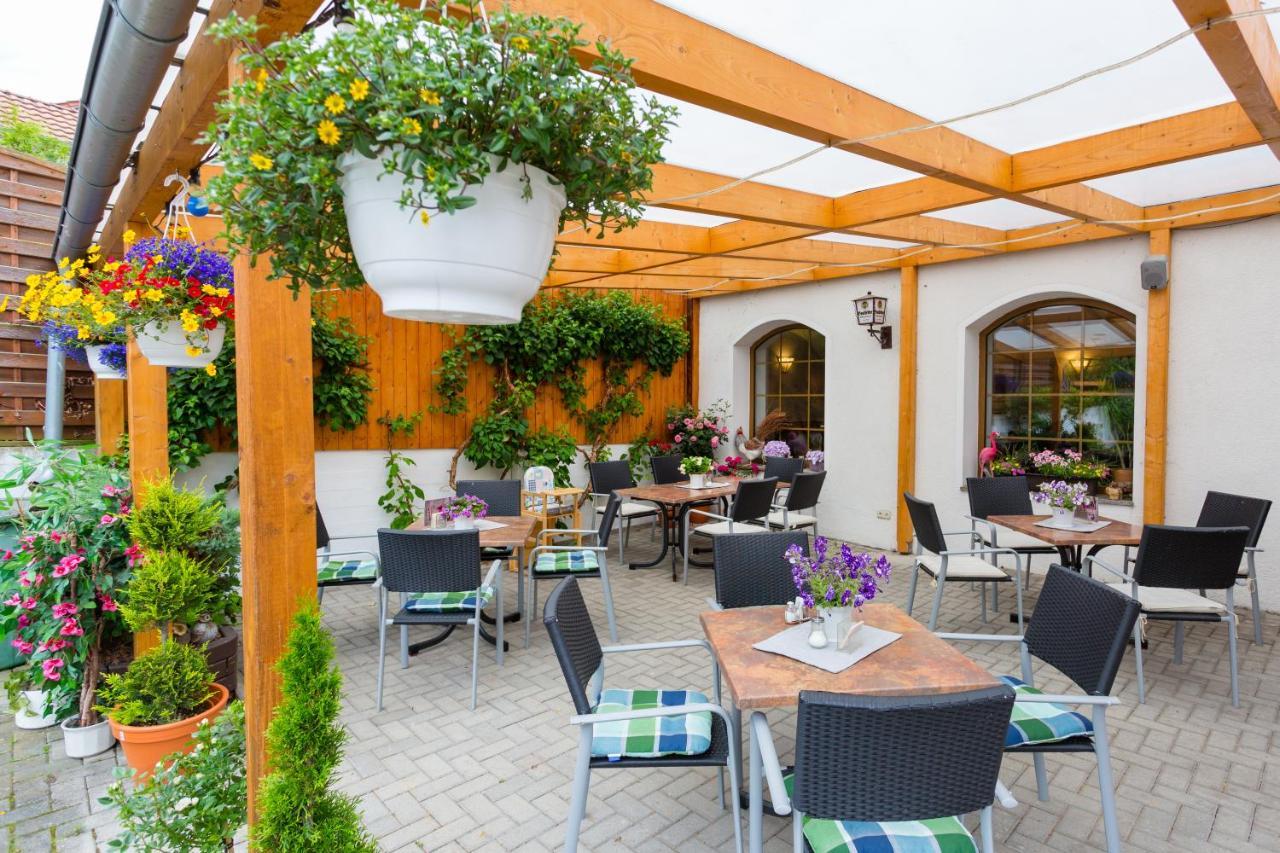 Hotel & Ferienwohnungen Bohlenblick Saalfeld Saale エクステリア 写真