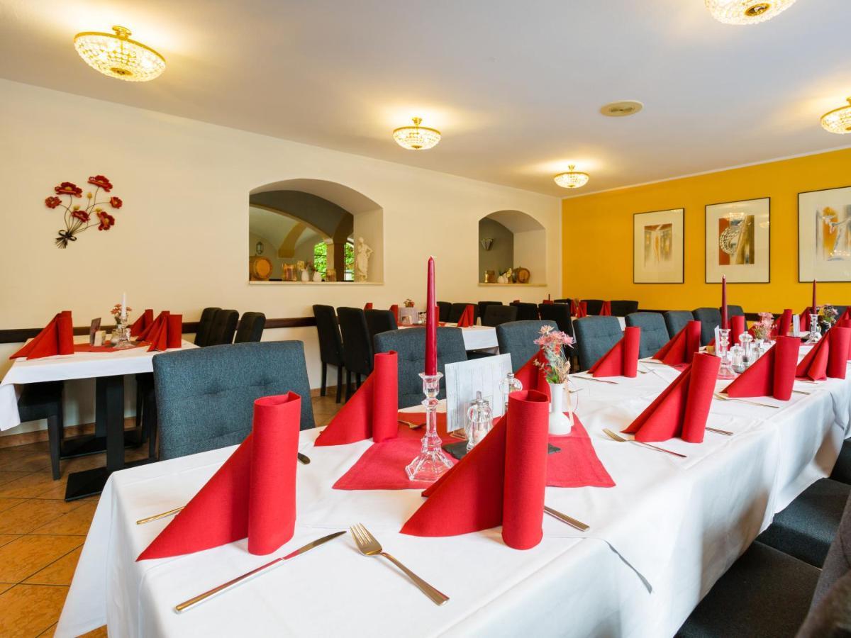 Hotel & Ferienwohnungen Bohlenblick Saalfeld Saale エクステリア 写真