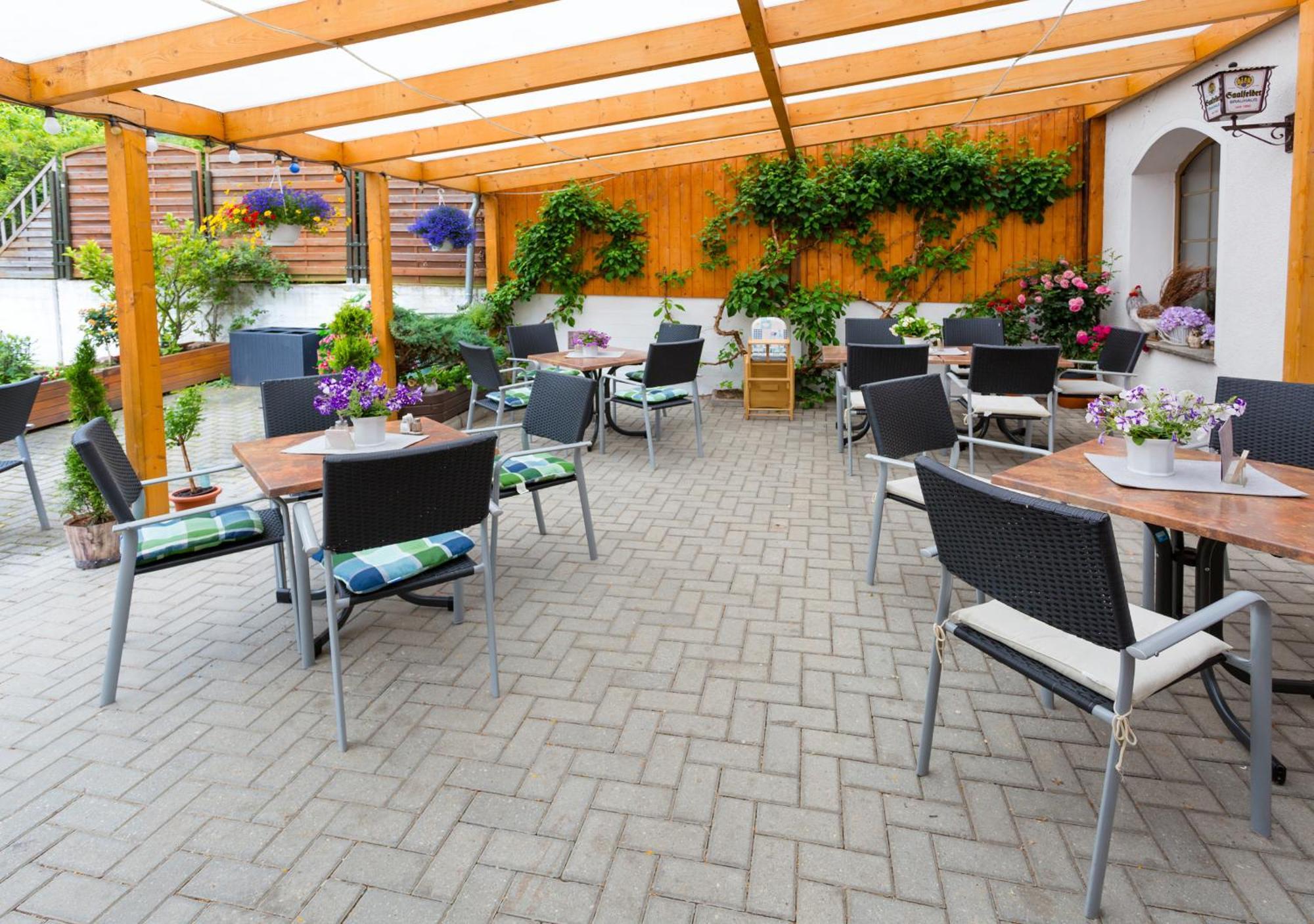 Hotel & Ferienwohnungen Bohlenblick Saalfeld Saale エクステリア 写真