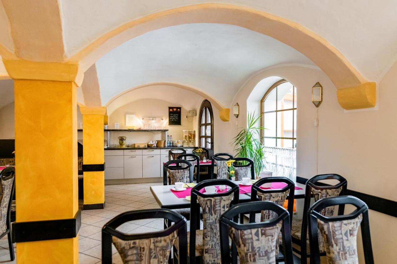 Hotel & Ferienwohnungen Bohlenblick Saalfeld Saale エクステリア 写真