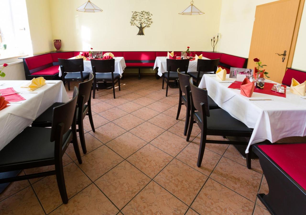 Hotel & Ferienwohnungen Bohlenblick Saalfeld Saale エクステリア 写真