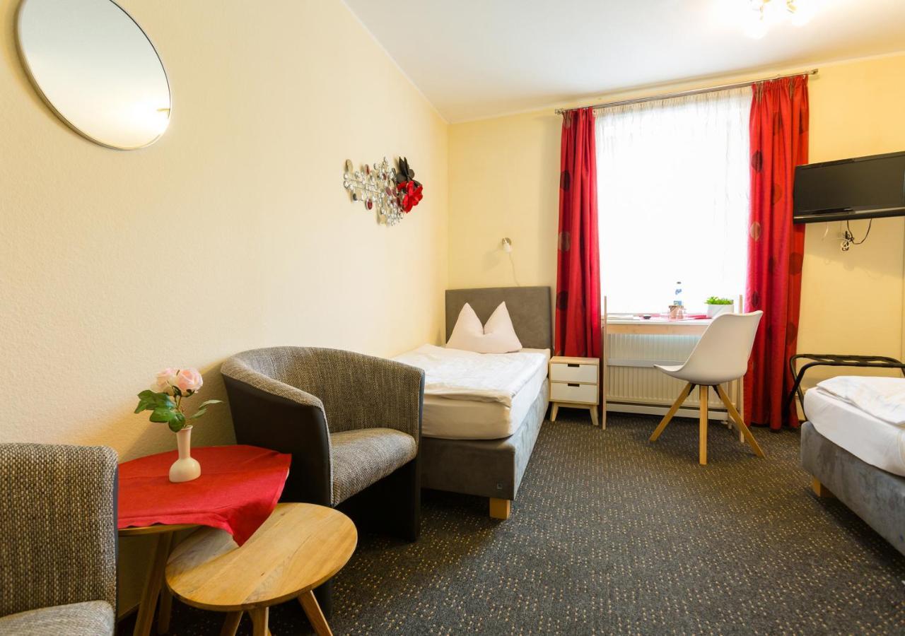 Hotel & Ferienwohnungen Bohlenblick Saalfeld Saale エクステリア 写真